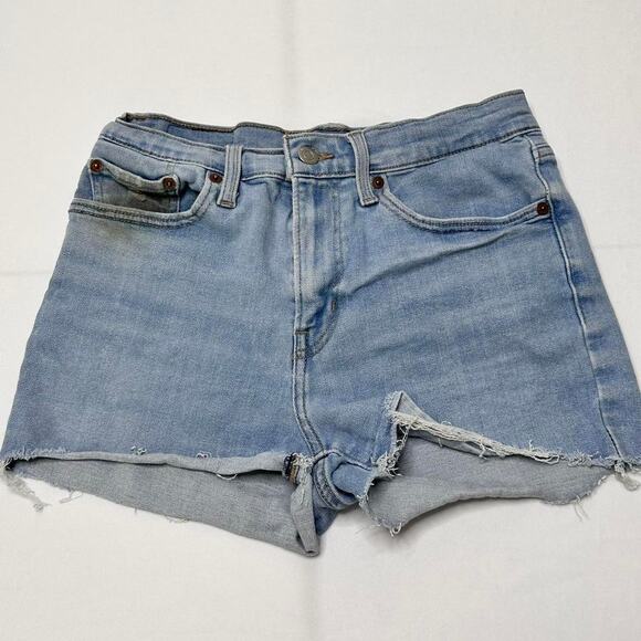 Levi’s Women’s Size 27 Shorts - Picture 2 of 4
